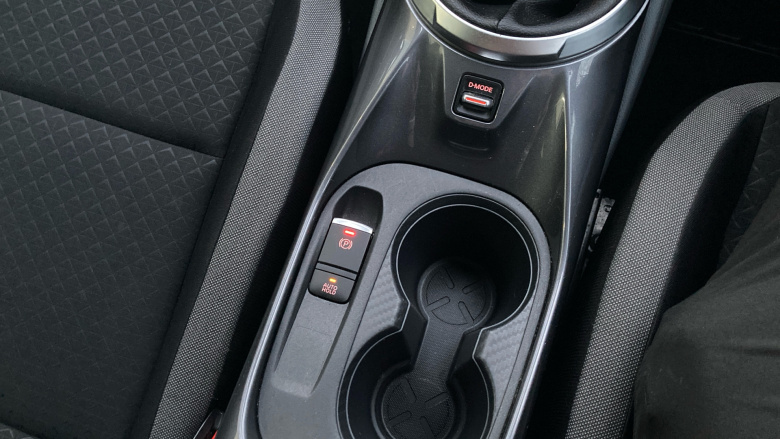 Nissan Juke 1.0 DiG-T 114 N-Connecta 5dr Petrol Hatchback